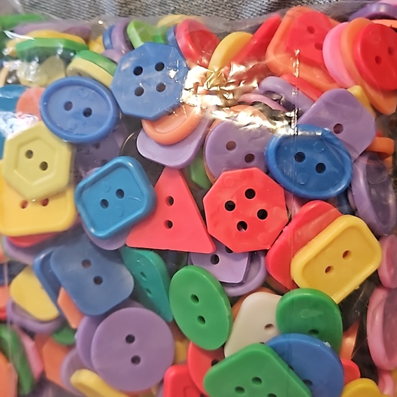 Bright Buttons Arts & Crafts Buttons Preschool Buttons Sorting Buttons - Picture 4 of 5